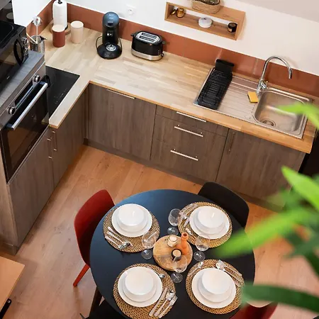 Appartements Plein Centre, A 5 Minutes Du Chateau Onzain Exterior photo