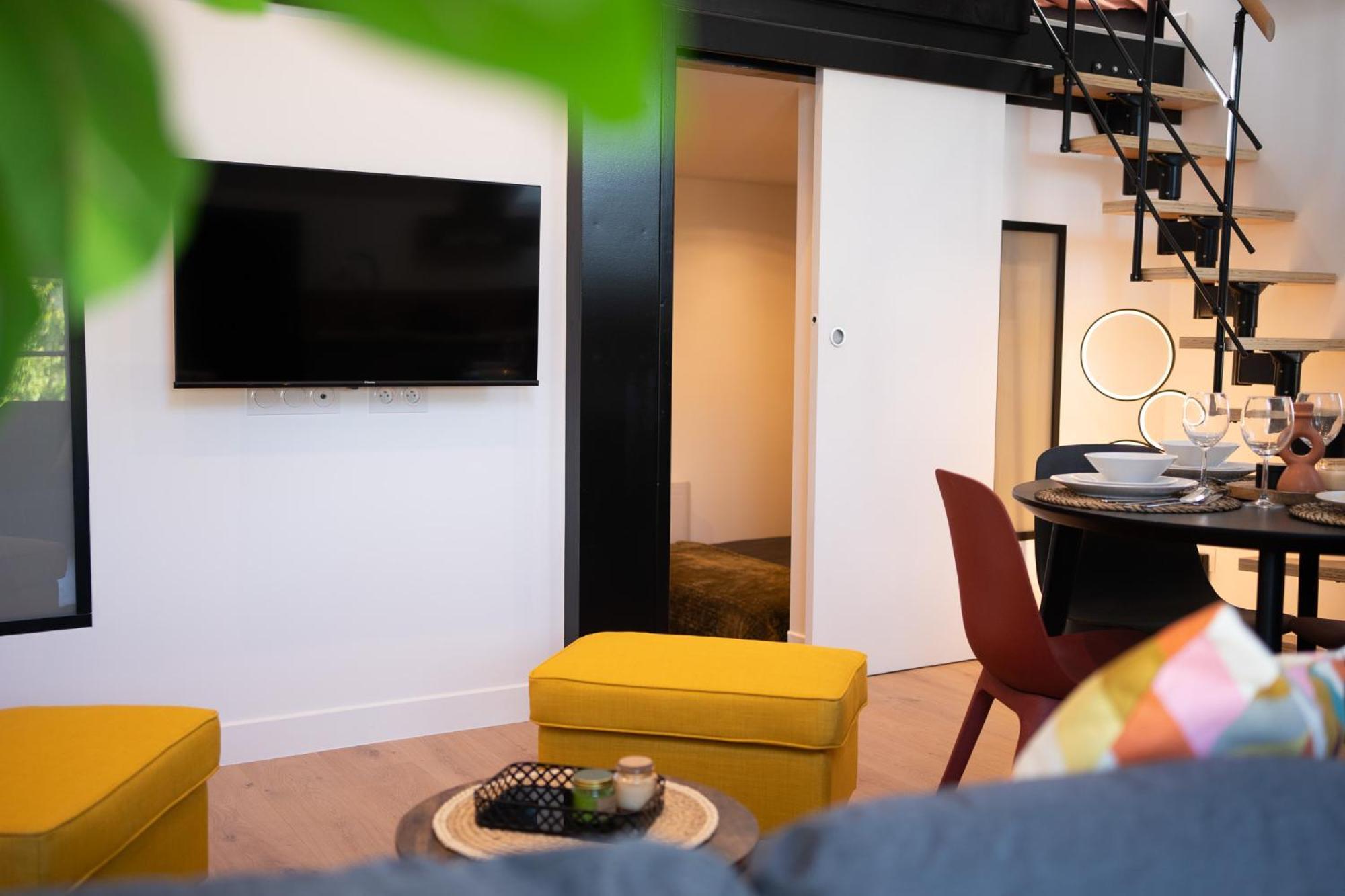 Plein Centre, A 5 Minutes Du Chateau Onzain